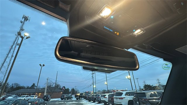 Used 2024 Ford Bronco Wildtrak image 23