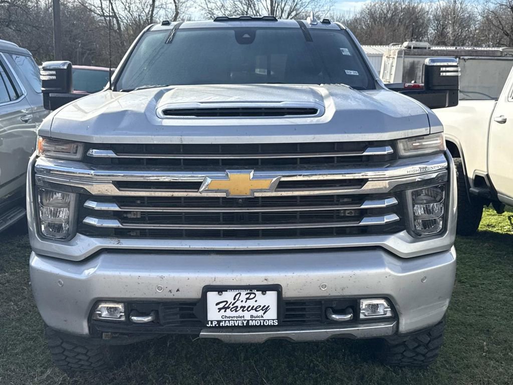 Used 2022 Chevrolet Silverado 3500 High Country w/ Z71 Off-Road Package image 2