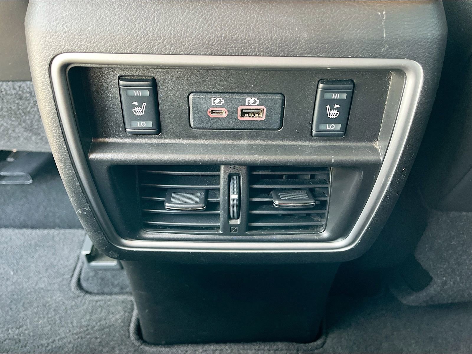 Used 2023 Nissan Murano Platinum w/ Cargo Package image 27