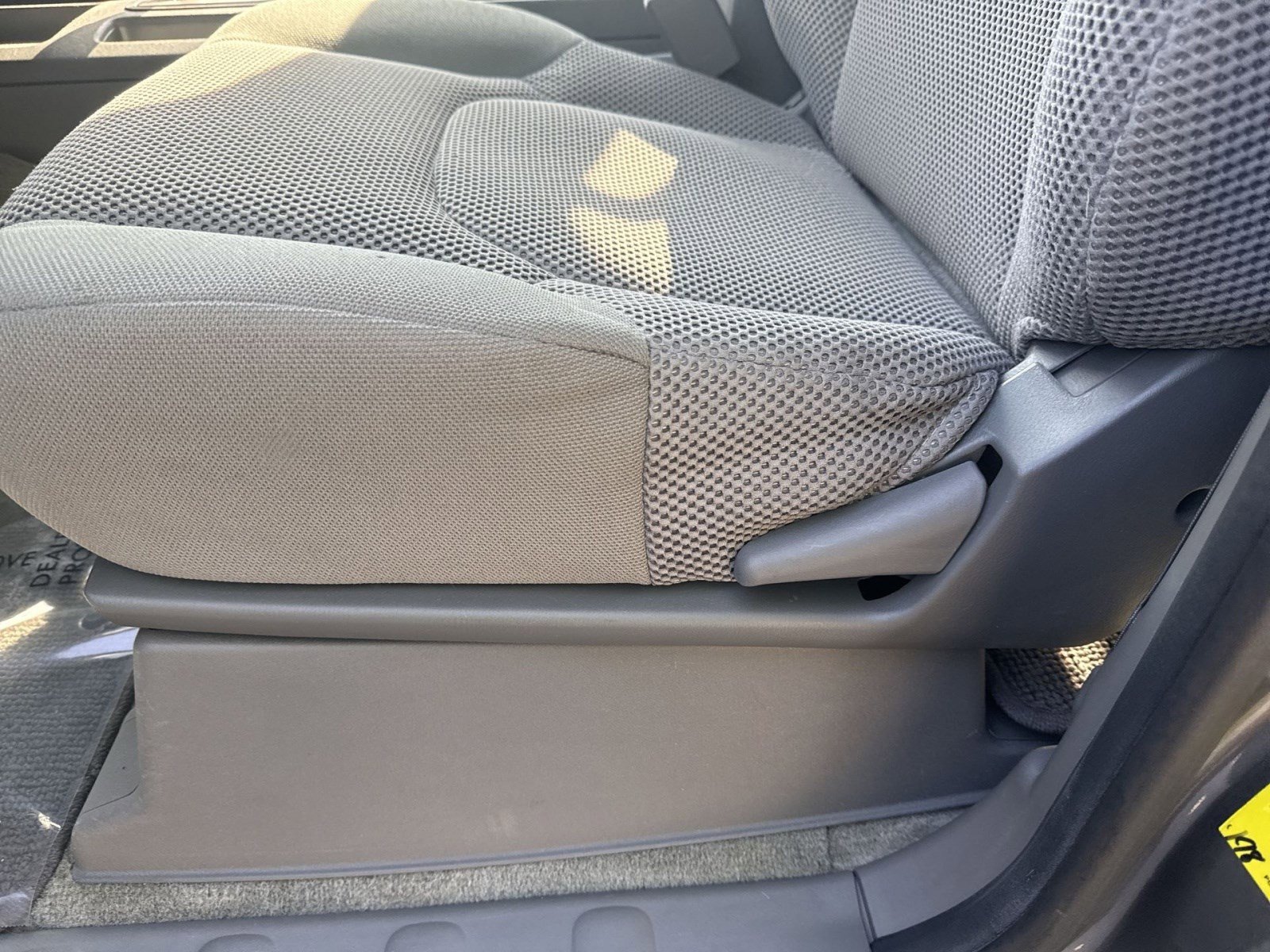 Used 2018 Nissan Frontier SV AWD/4WD image 14