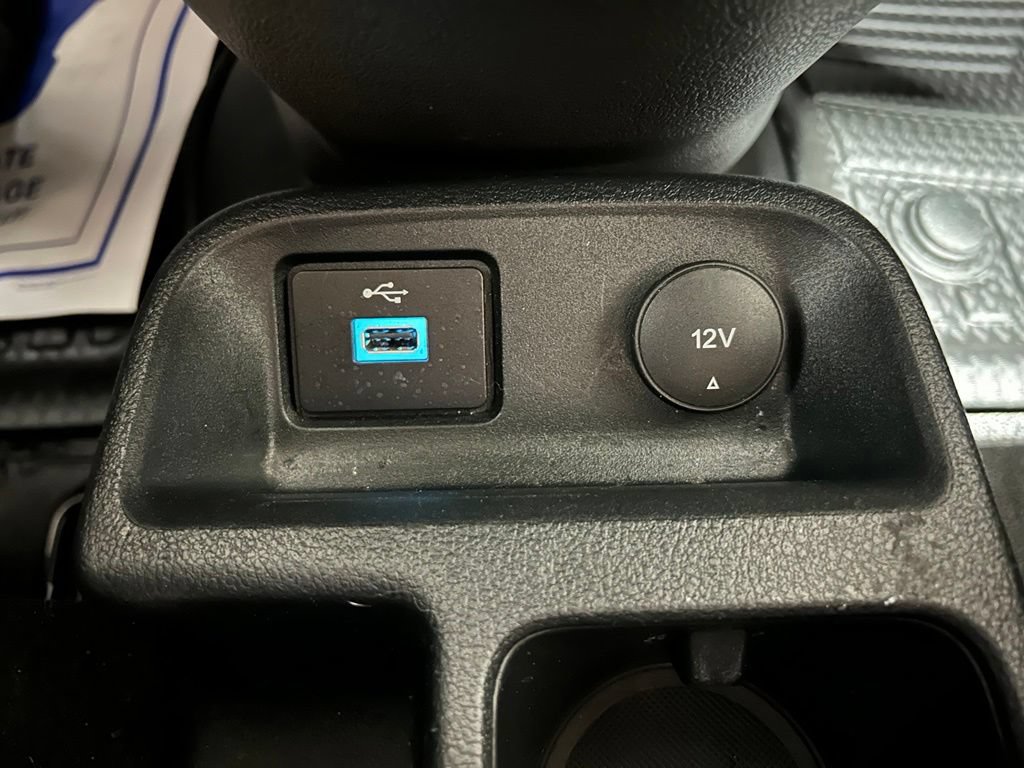 Used 2020 Ford Transit Connect XL FWD image 27