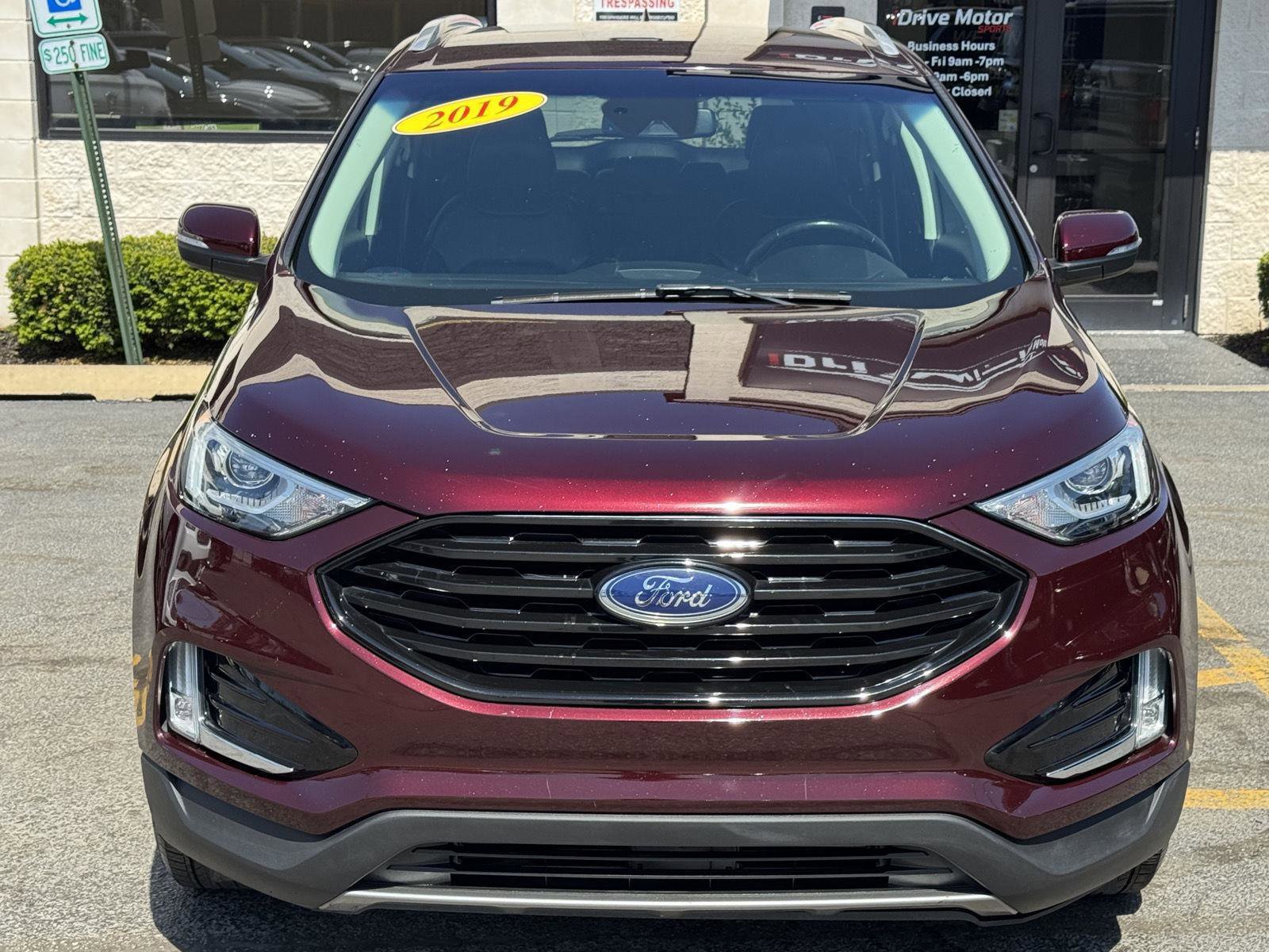 Used 2019 Ford Edge SEL w/ Equipment Group 201A AWD/4WD image 17
