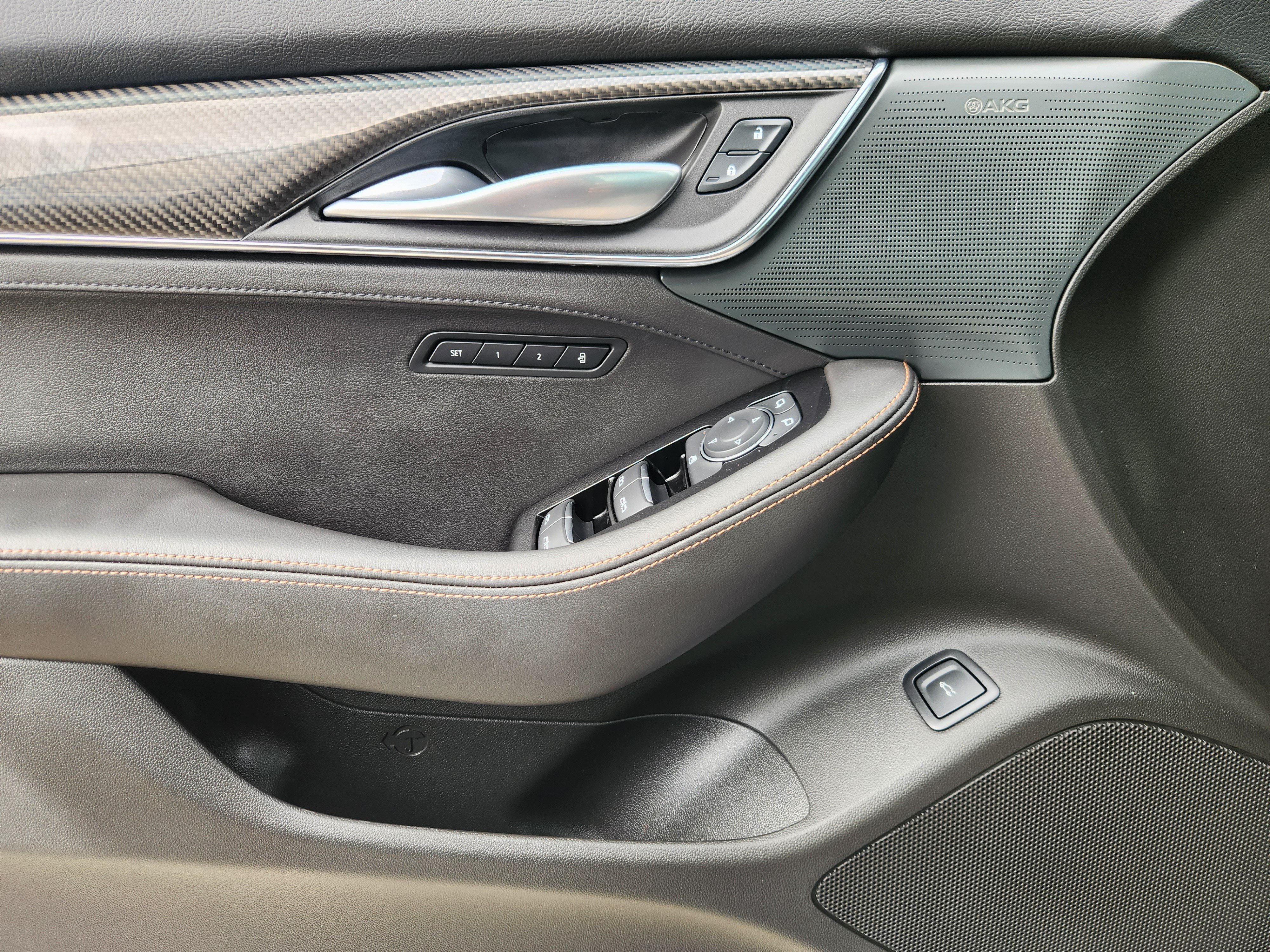 Used 2025 Cadillac CT5 Sport RWD image 17