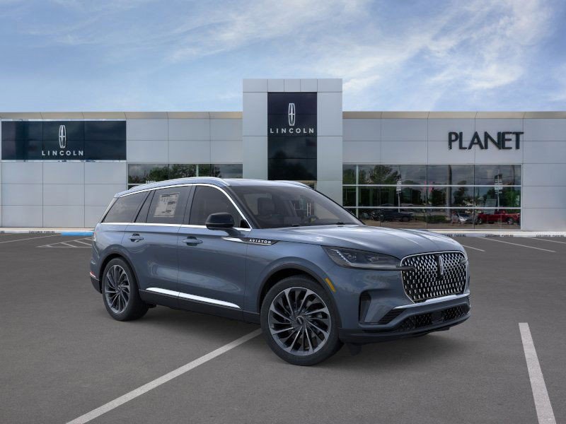 New 2025 Lincoln Aviator Reserve w/ Illumination Package image 7
