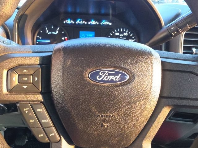 Used 2017 Ford F550 2WD Regular Cab Super Duty image 12