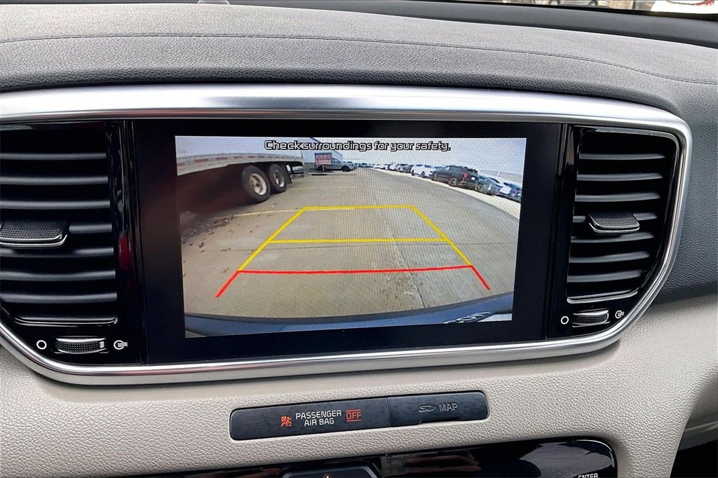 Certified 2022 Kia Sportage EX w/ EX Technology Package image 21