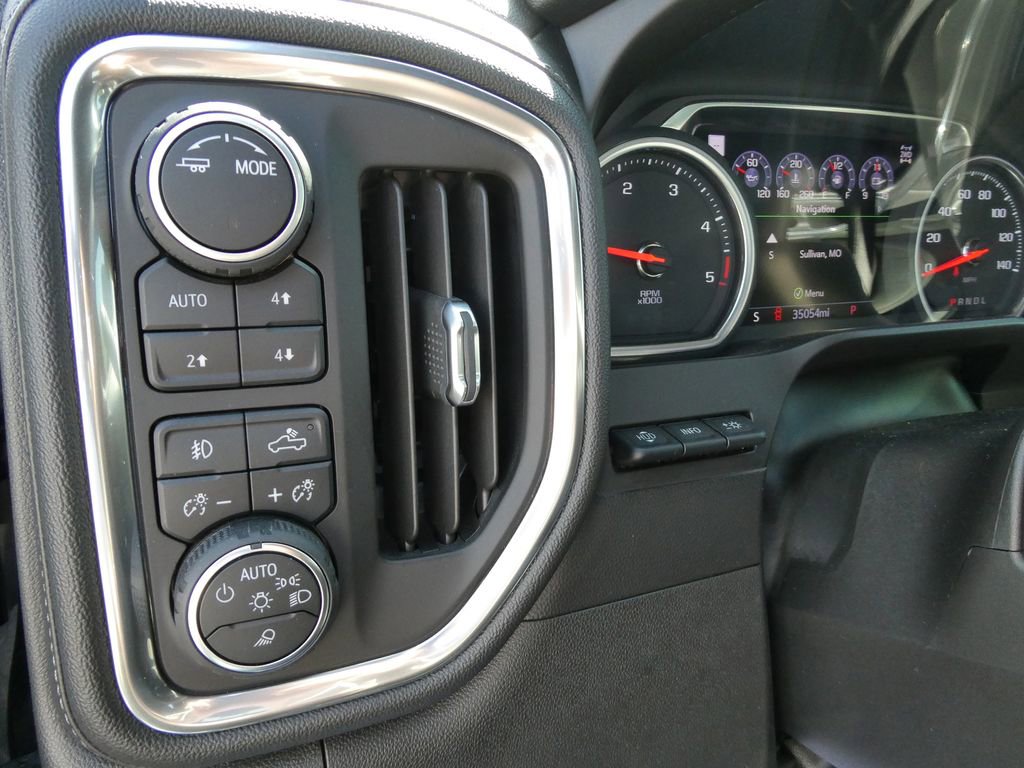 Certified 2020 Chevrolet Silverado 3500 LTZ w/ LTZ Premium Package image 26