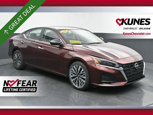 Used 2024 Nissan Altima 2.5 SV