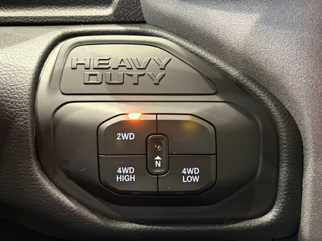 New 2026 RAM 2500 Tradesman w/ Chrome Appearance Group AWD/4WD image 23