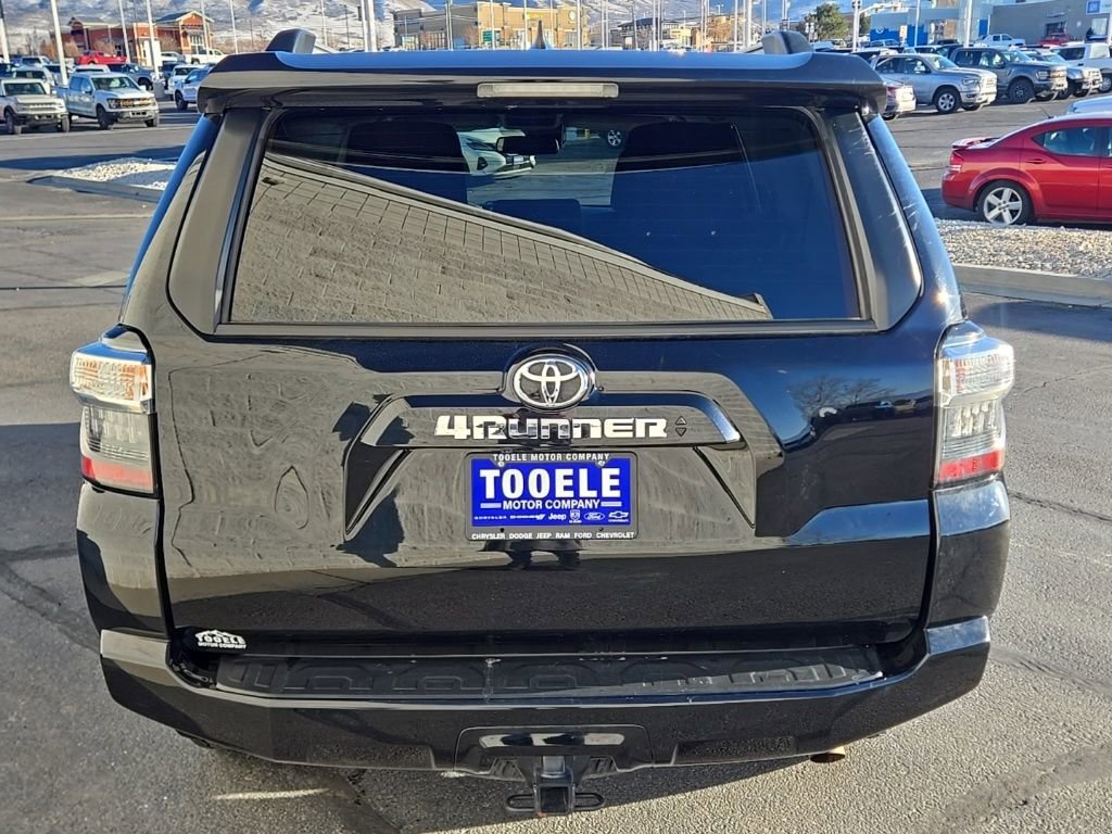 Used 2024 Toyota 4Runner SR5 image 5