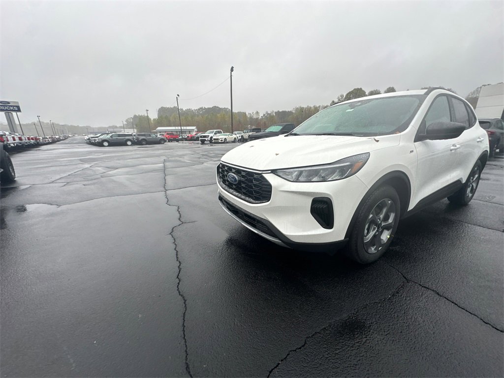 New 2026 Ford Escape ST-Line w/ Tech Pack #1 image 10