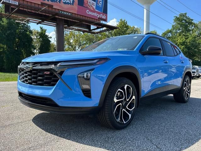 Used 2024 Chevrolet Trax RS w/ Driver Confidence Package image 7