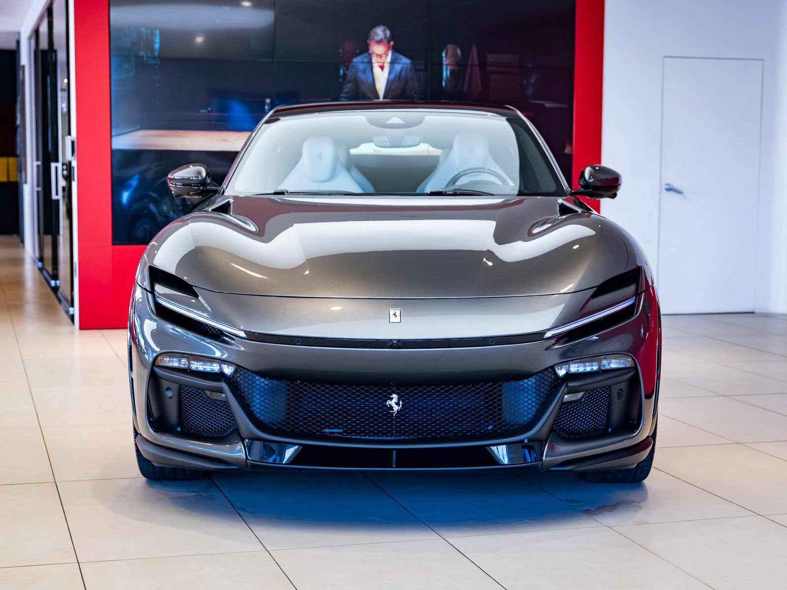 Certified 2024 Ferrari Purosangue AWD/4WD image 2