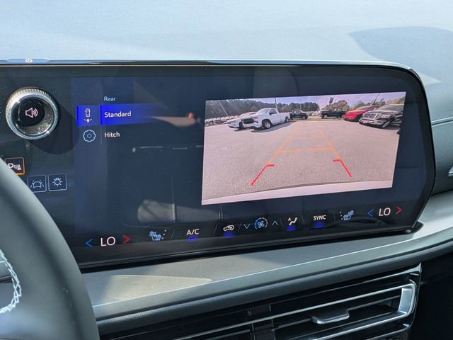 New 2026 Chevrolet Traverse LT image 18