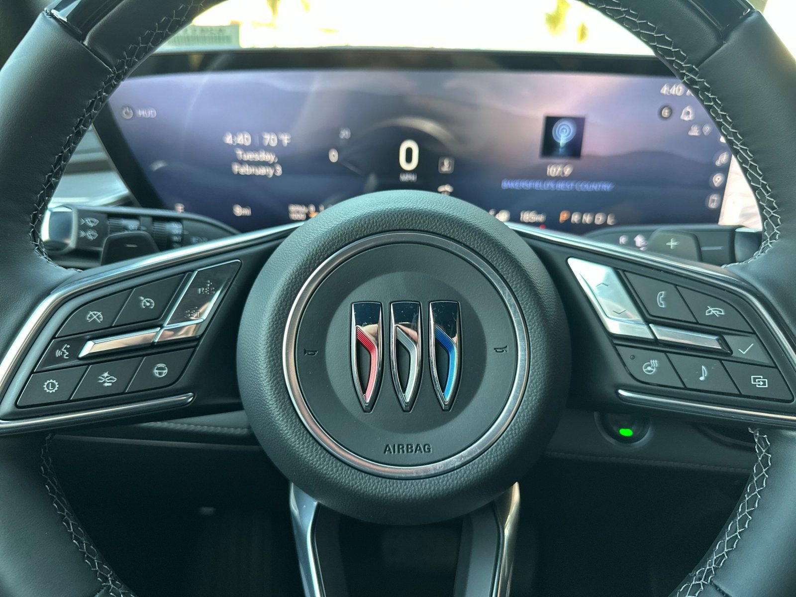 New 2026 Buick Enclave Avenir w/ Super Cruise Package FWD image 25