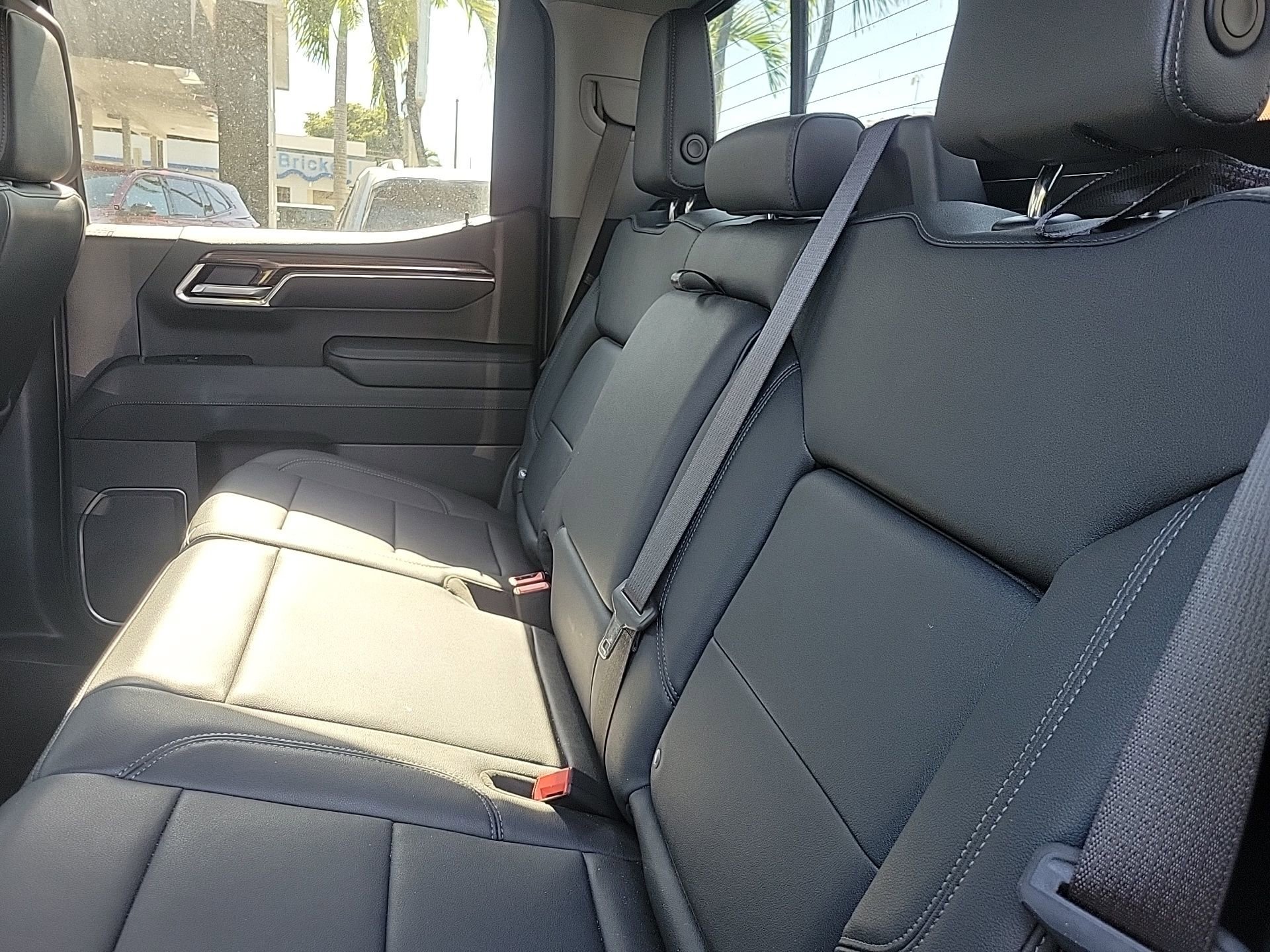 Used 2024 Chevrolet Silverado 1500 LT Trail Boss w/ LT Trail Boss Premium Package image 17