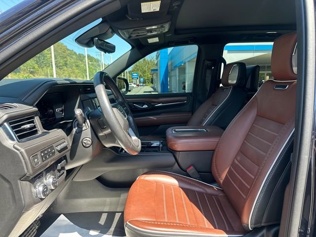 Used 2023 GMC Yukon XL Denali Ultimate image 6
