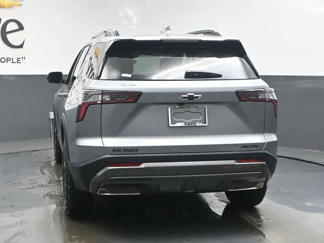 New 2026 Chevrolet Equinox ACTIV w/ Convenience Package III FWD image 13