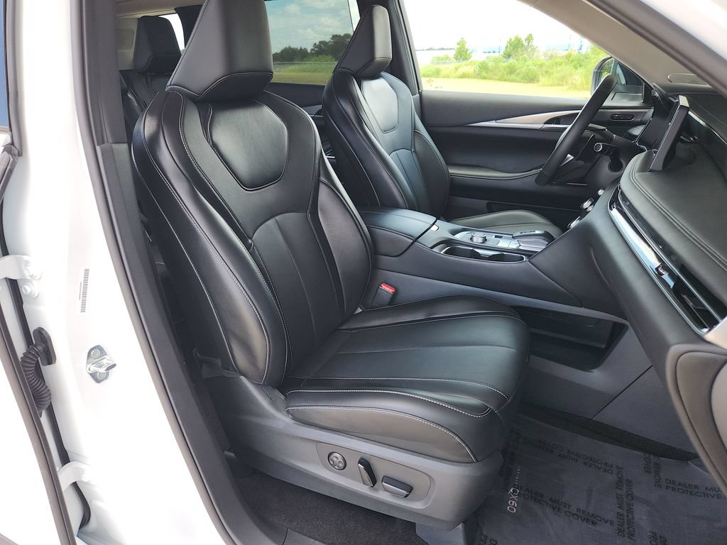 Used 2026 INFINITI QX60 Luxe AWD/4WD image 17