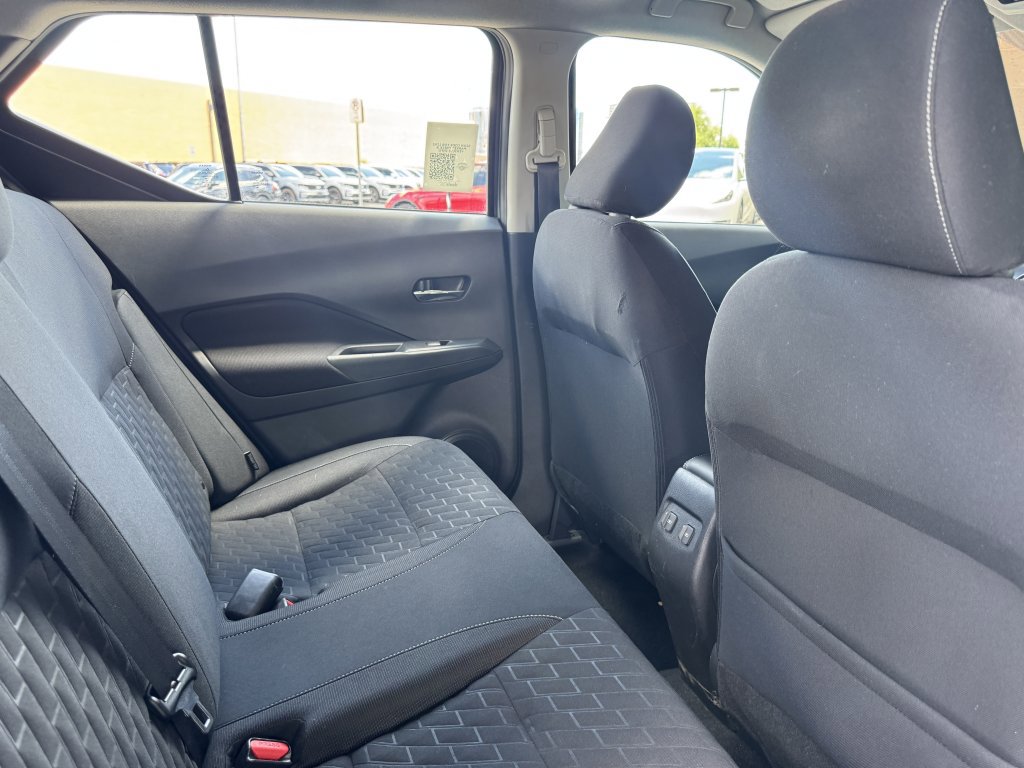 Used 2023 Nissan Kicks SV image 33