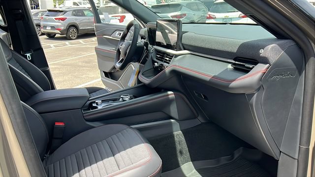 New 2026 Ford Explorer ST-Line w/ ST-Line Street Pack RWD image 12