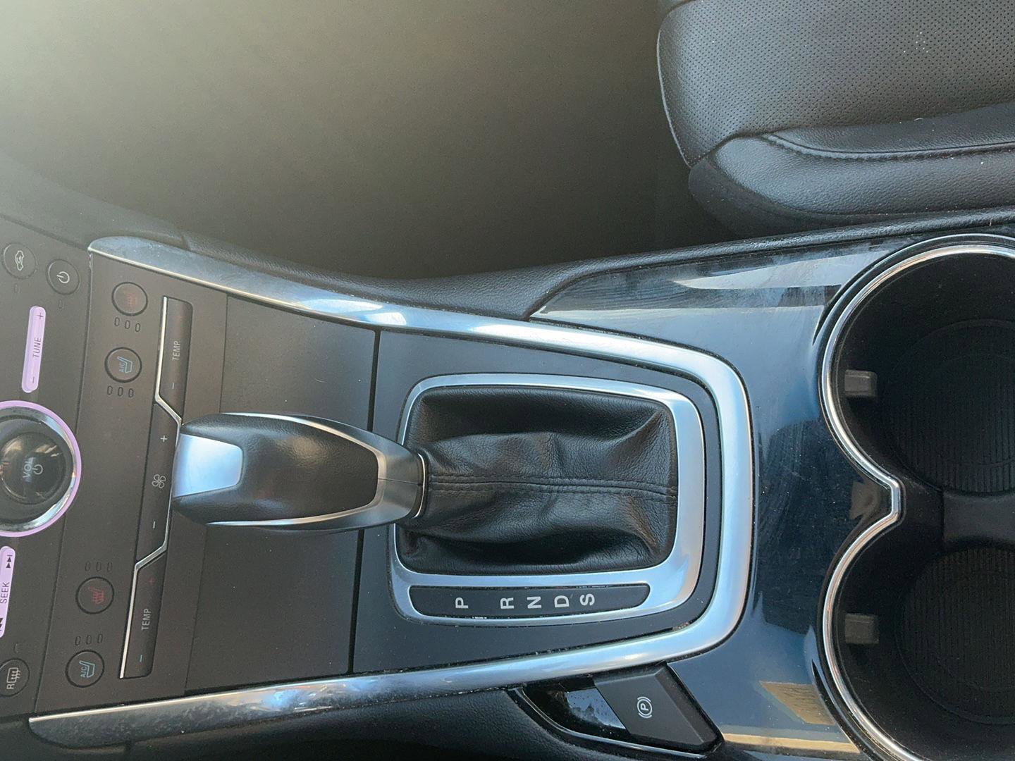 Used 2016 Ford Edge Titanium w/ Equipment Group 301A image 17