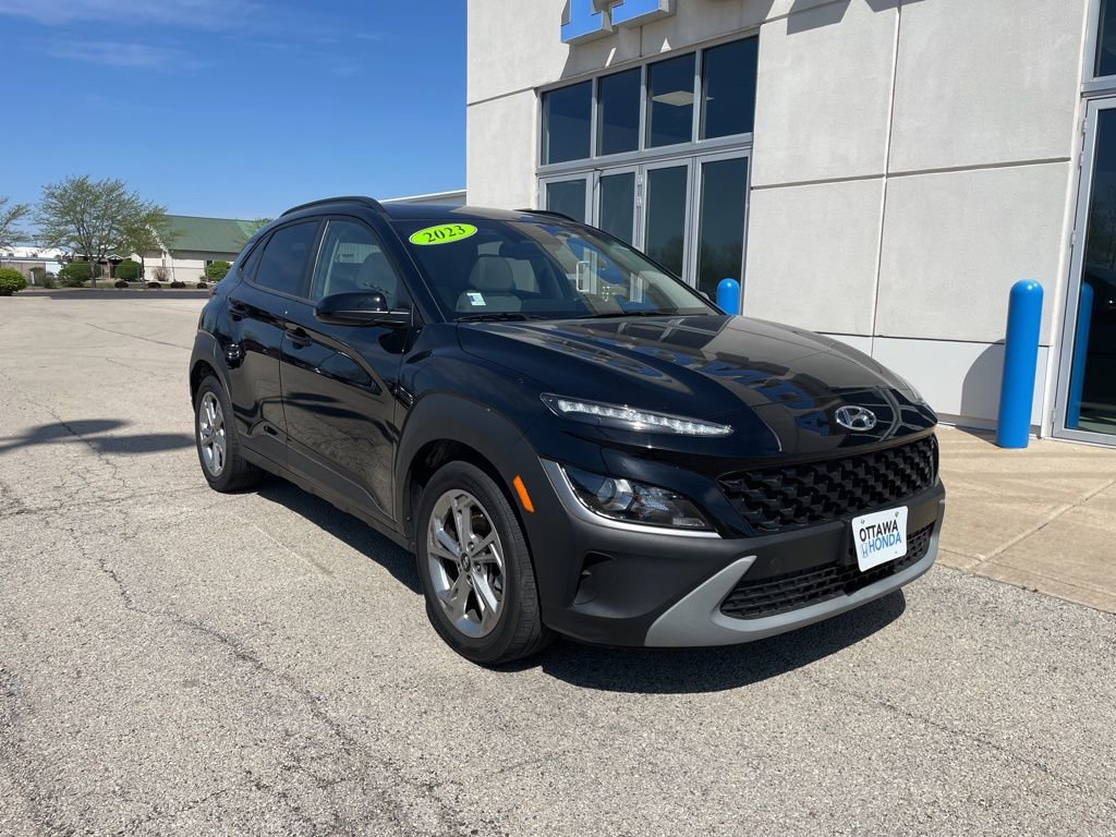 Used 2023 Hyundai Kona SEL w/ Convenience Package AWD/4WD image 1