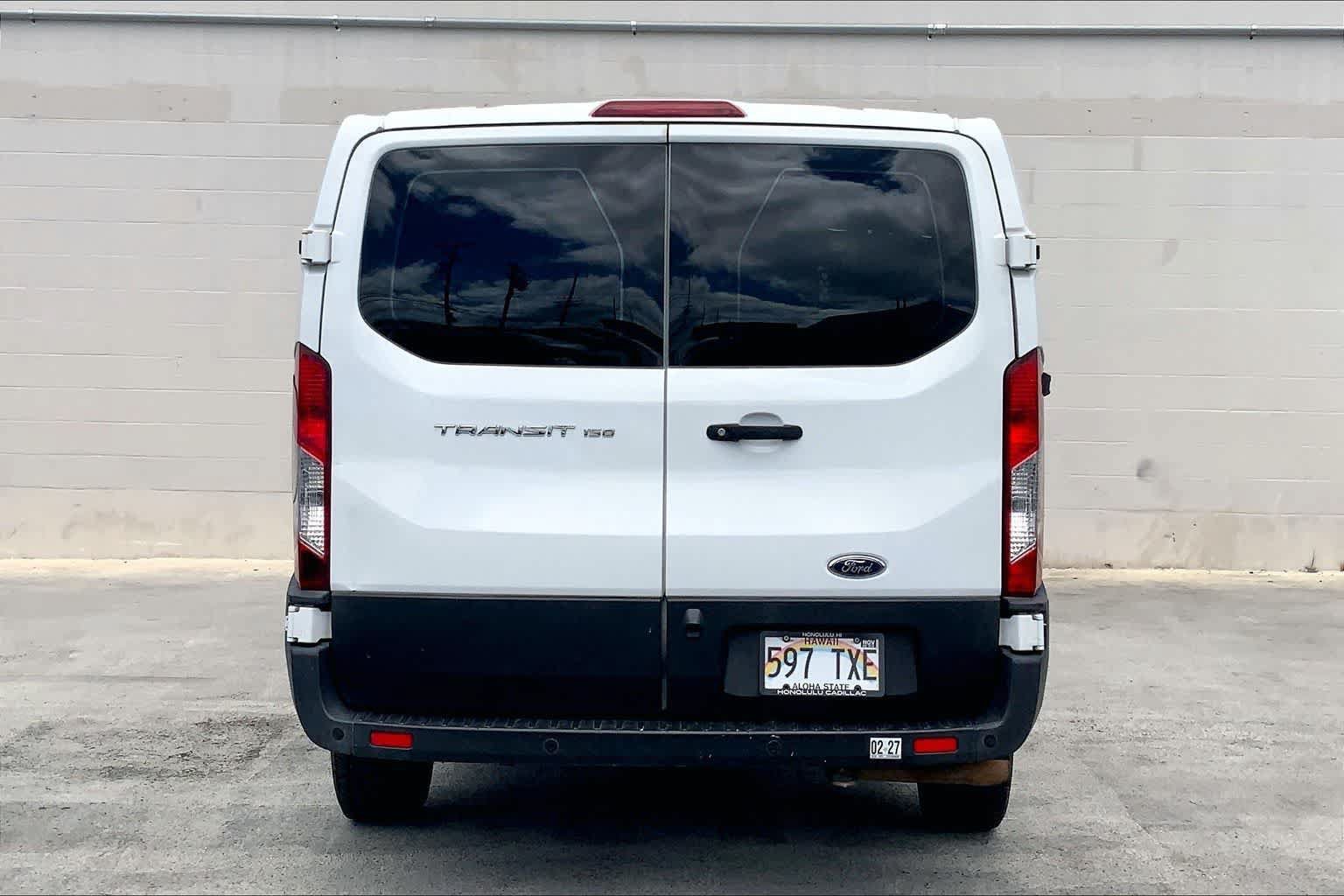 Used 2020 Ford Transit 150 Low Roof RWD image 5