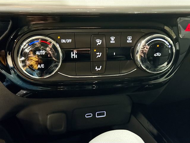 New 2026 Chevrolet Trax LT image 18