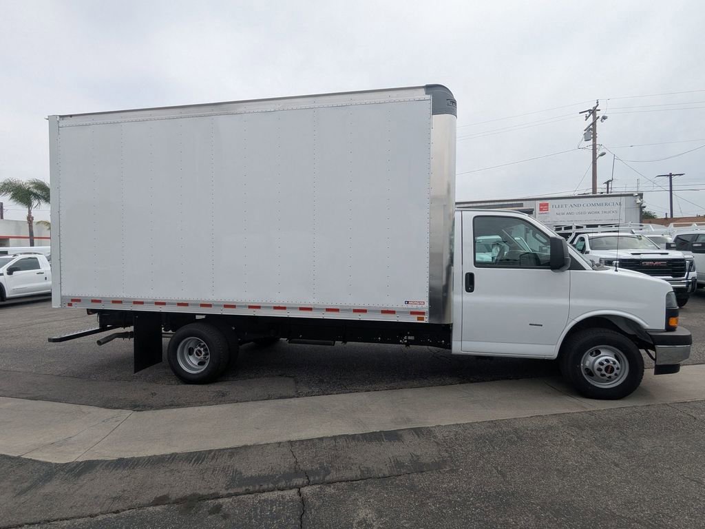 New 2025 GMC Savana 3500 Extended w/ Power Convenience Package RWD image 5