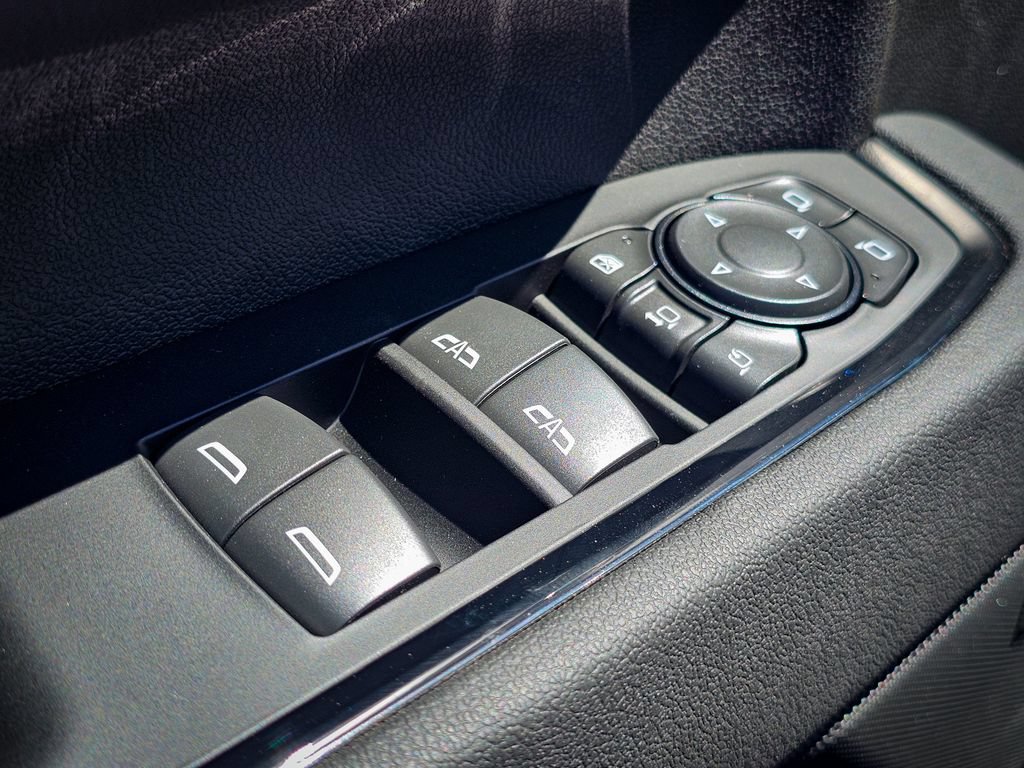 New 2026 GMC Sierra 3500 AT4 w/ AT4 Premium Plus Package AWD/4WD image 13