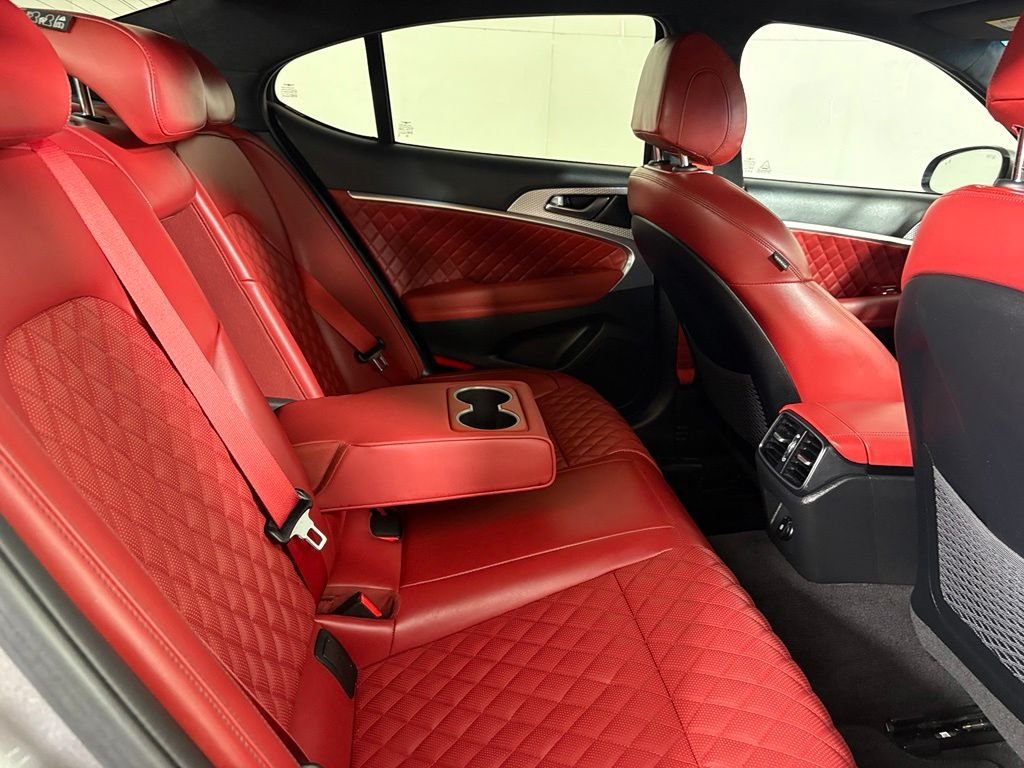 Used 2023 Genesis G70 3.3T w/ Sport Prestige Package RWD image 17