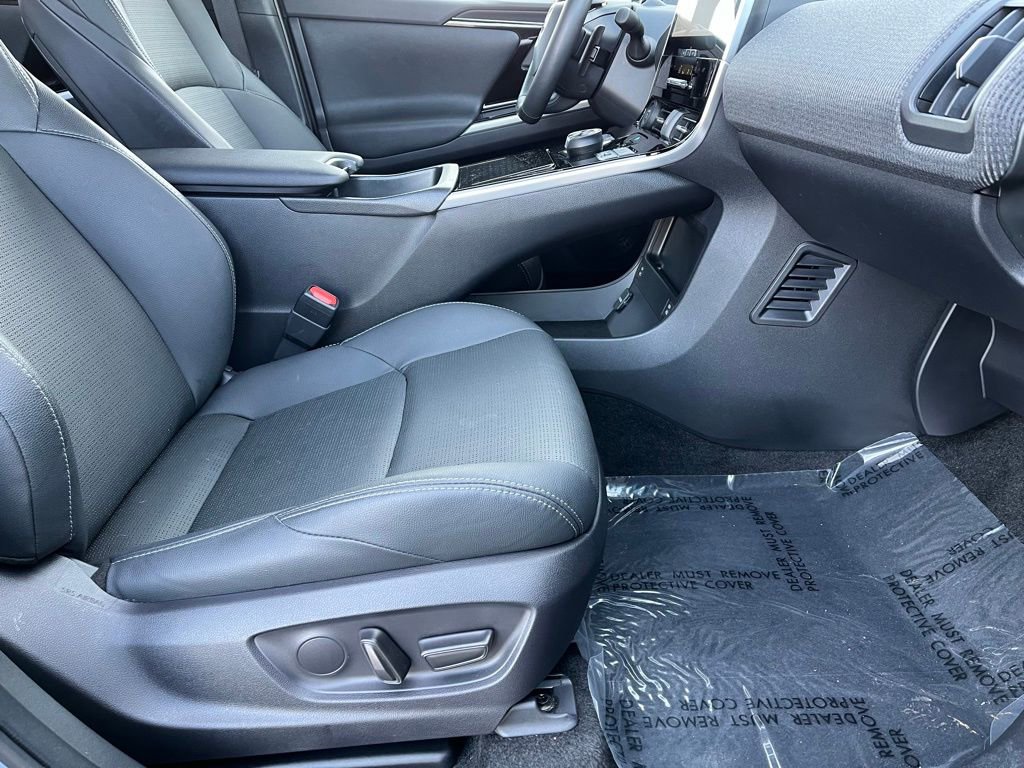 Certified 2024 Subaru Solterra Touring w/ Touring Package image 24