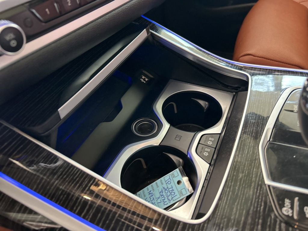 Used 2022 BMW X7 M50i image 56