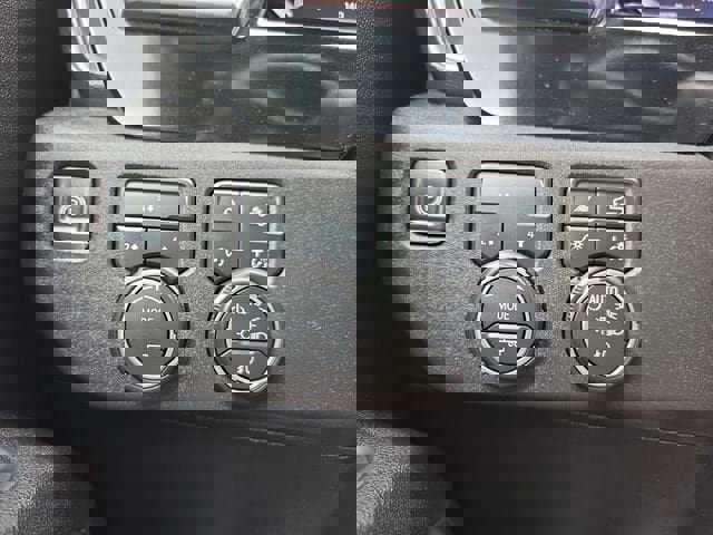 Used 2025 Chevrolet Silverado 2500 LT w/ Safety Package image 26