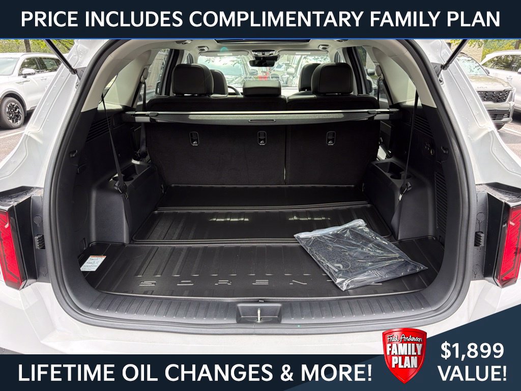 New 2026 Kia Sorento S w/ S Panoramic Sunroof Package FWD image 6