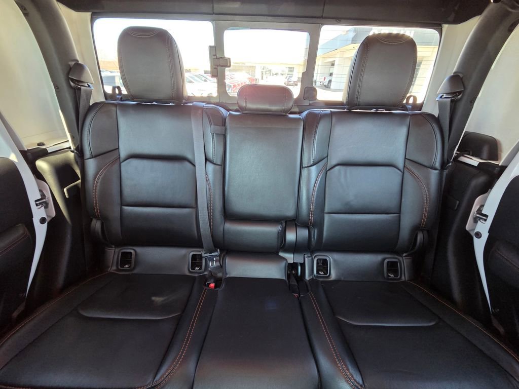 Used 2022 Jeep Gladiator Mojave w/ Trailer Tow Package image 27