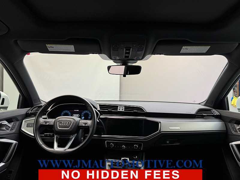 Used 2025 Audi Q3 2.0T Premium AWD/4WD image 12