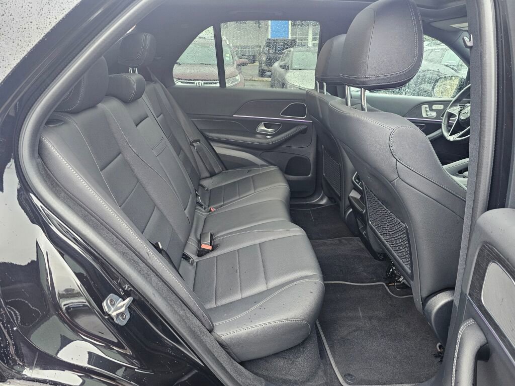 Used 2025 Mercedes-Benz GLE 350 4MATIC image 29