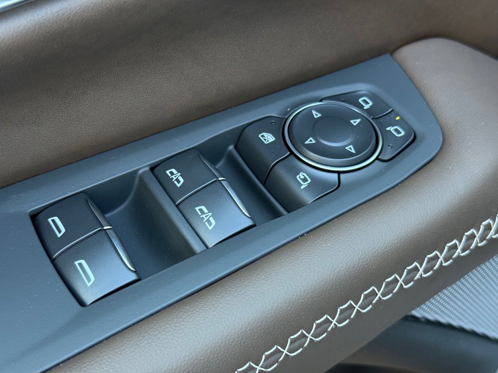 New 2026 GMC Yukon XL Denali Ultimate image 10