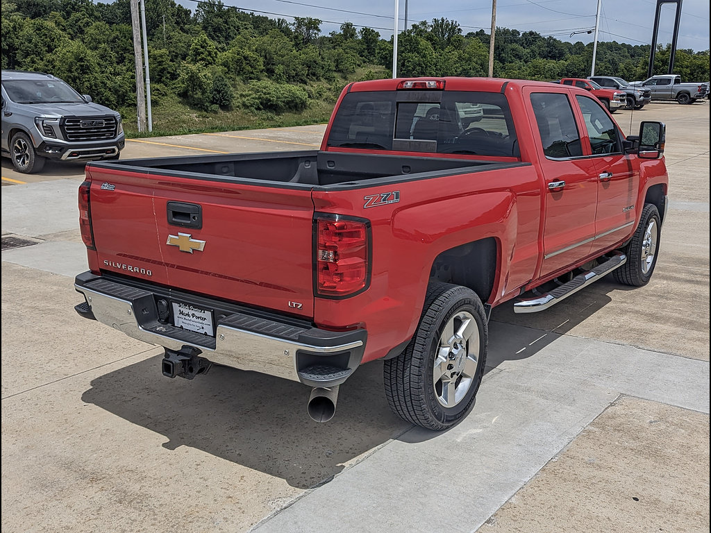 Used 2016 Chevrolet Silverado 2500 LTZ w/ Duramax Plus Package AWD/4WD image 7