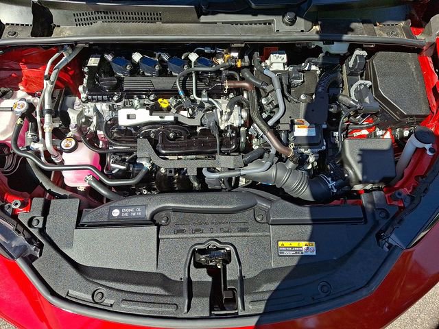 Used 2024 Toyota Prius XLE image 30