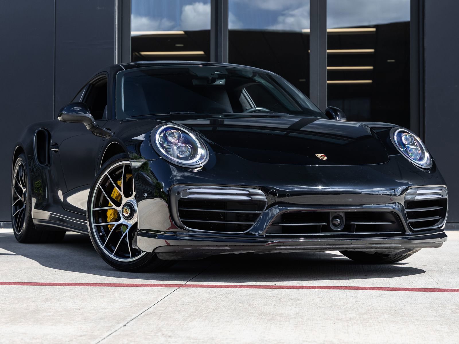 Certified 2018 Porsche 911 Turbo S image 6