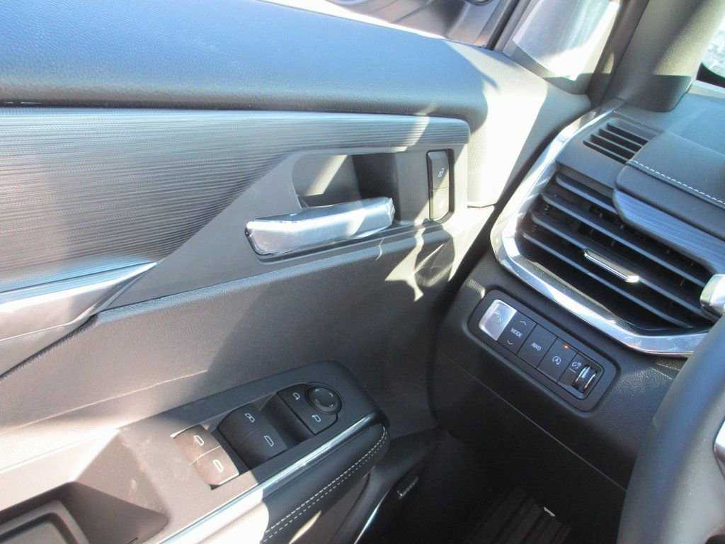 New 2026 GMC Acadia Elevation w/ Black Edition image 17