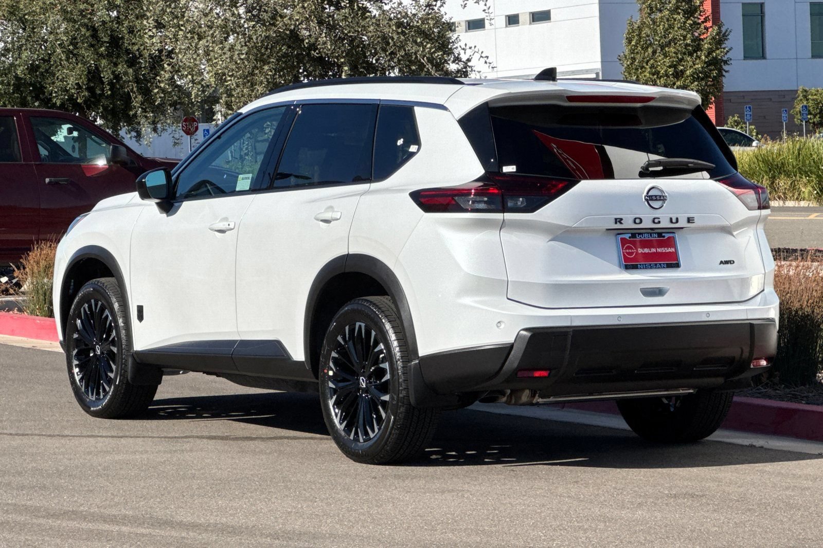New 2026 Nissan Rogue Dark Armor AWD/4WD image 6