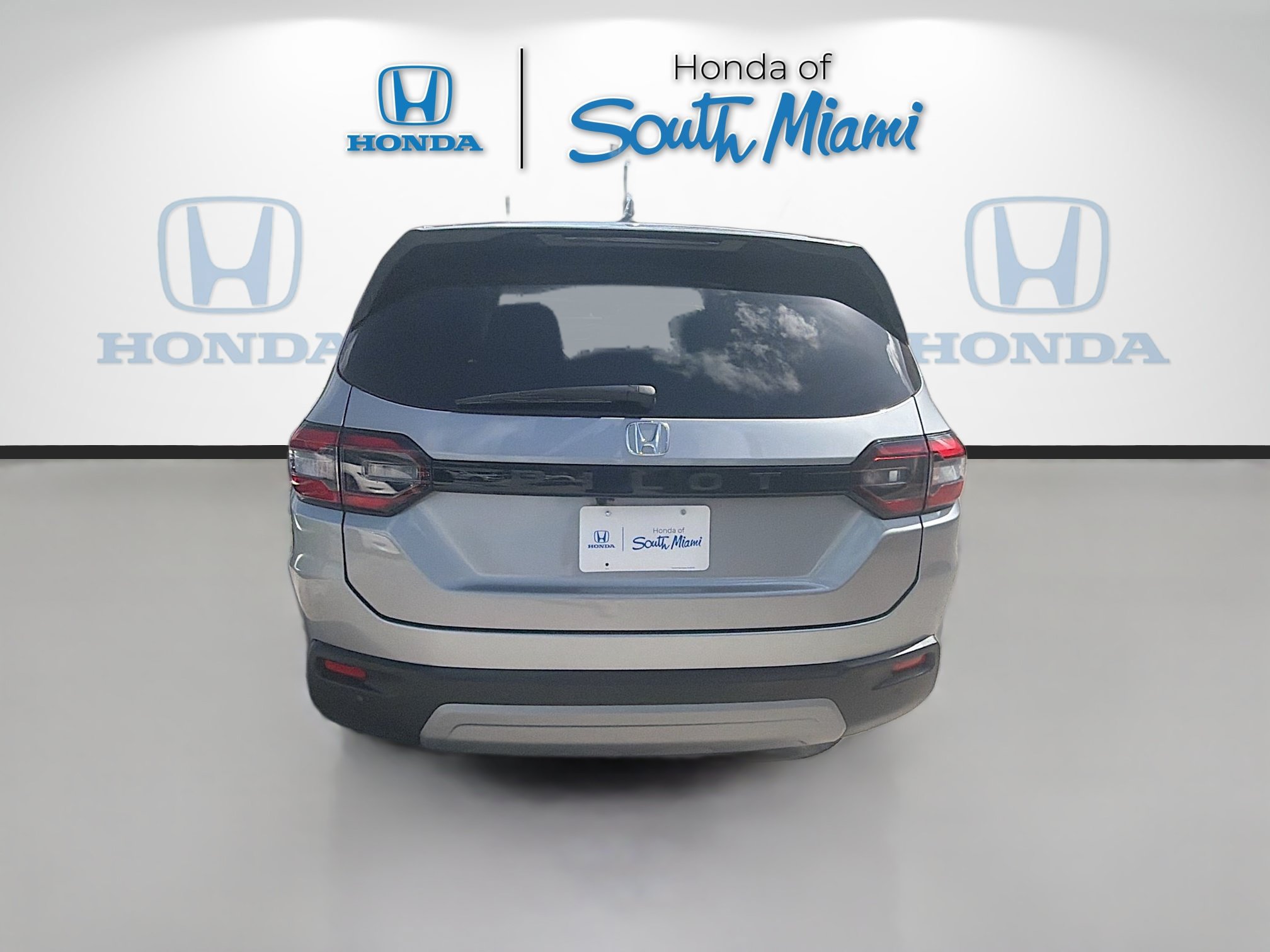 Certified 2025 Honda Pilot EX-L image 6