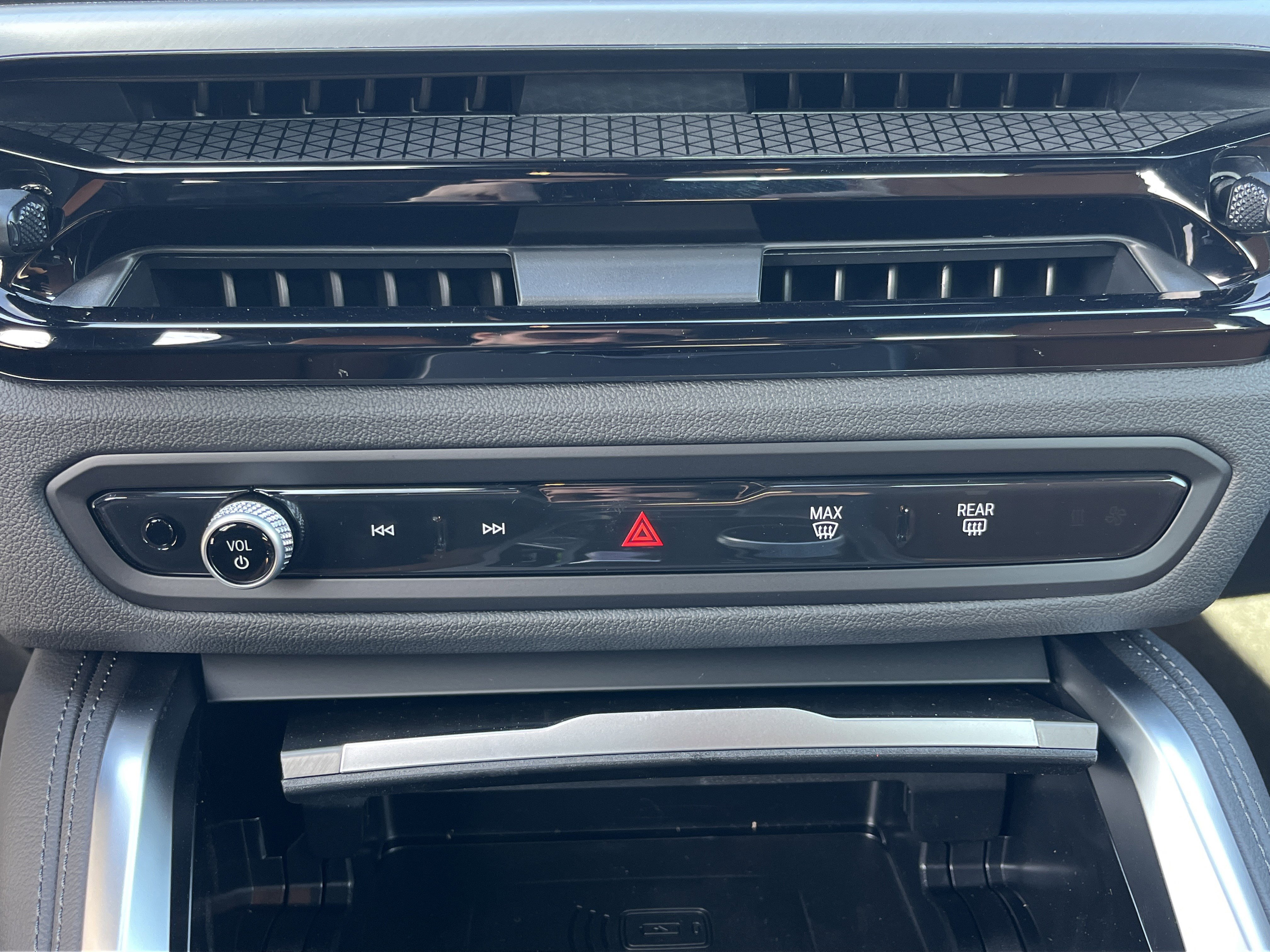 New 2026 BMW 230i Coupe w/ Premium Package image 6