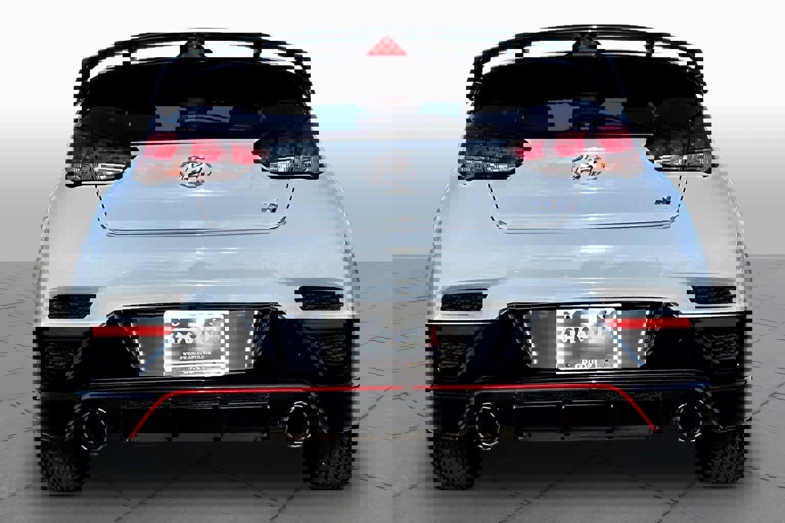 Used 2021 Hyundai Veloster N image 5