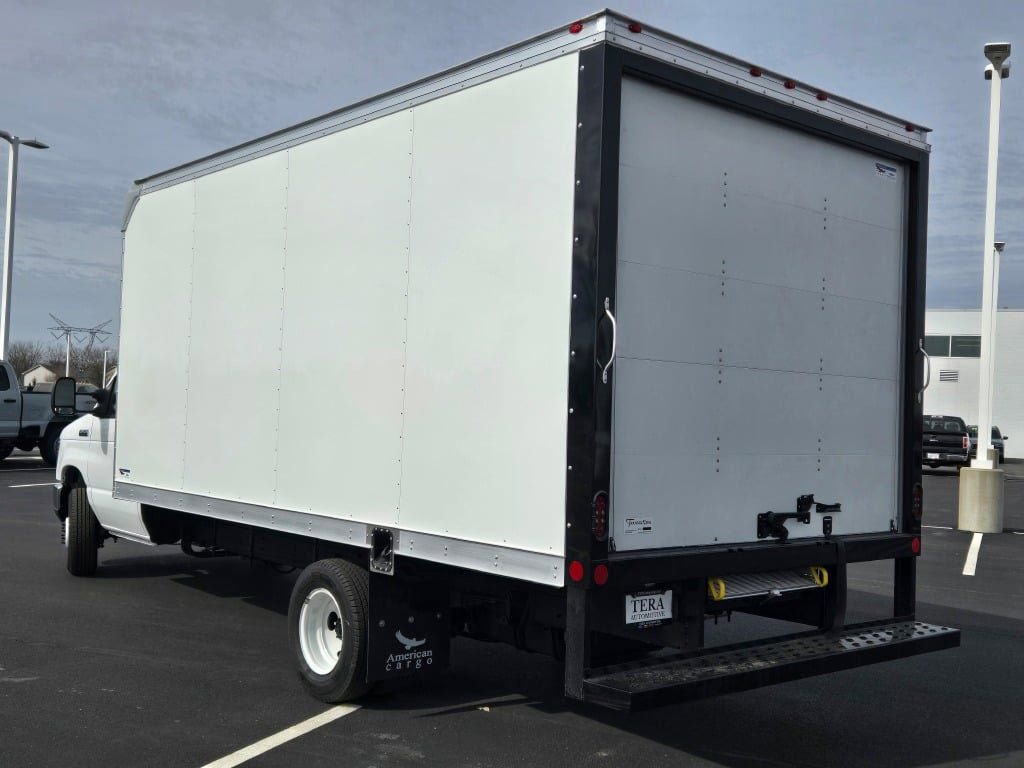 New 2026 Ford E-450 and Econoline 450 Super Duty w/ Power Equipment Group image 13