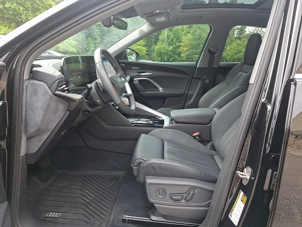Used 2025 Audi Q5 Premium Plus AWD/4WD image 13